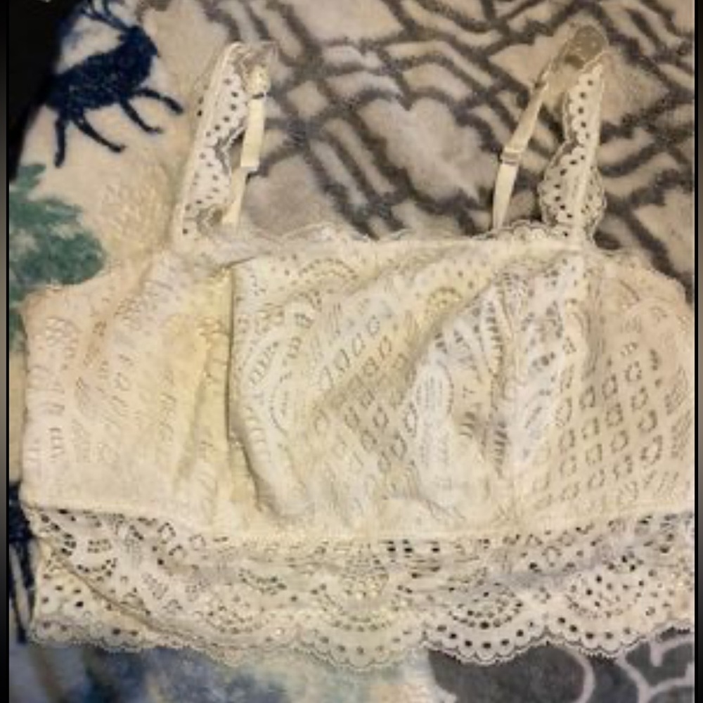 White Day Trip/ buckle crop top/ bralette. Size medium.